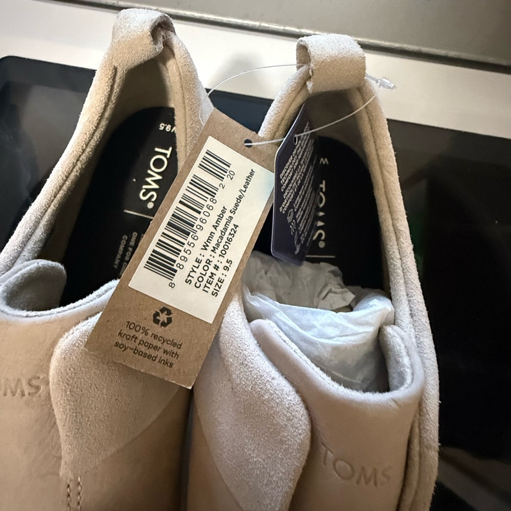 TOMS Light Tan‎ Suede Slip-Ons
